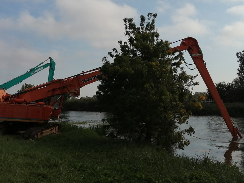 Travaux de désenvasement du contour de Pomère