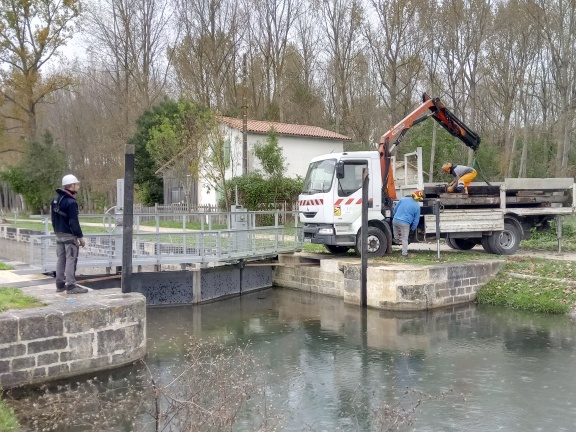 Réouverture de l'écluse du Marais Pin à la navigation