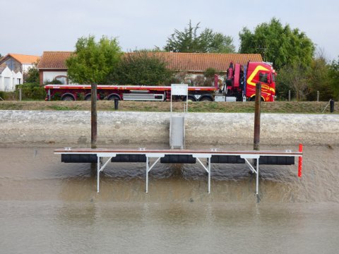 Un nouveau ponton au Brault